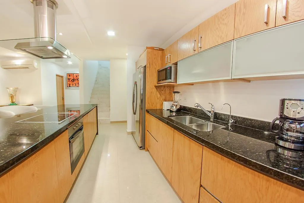 Fun And Relaxing 2Br Penthouse In Studio One By Happy Address